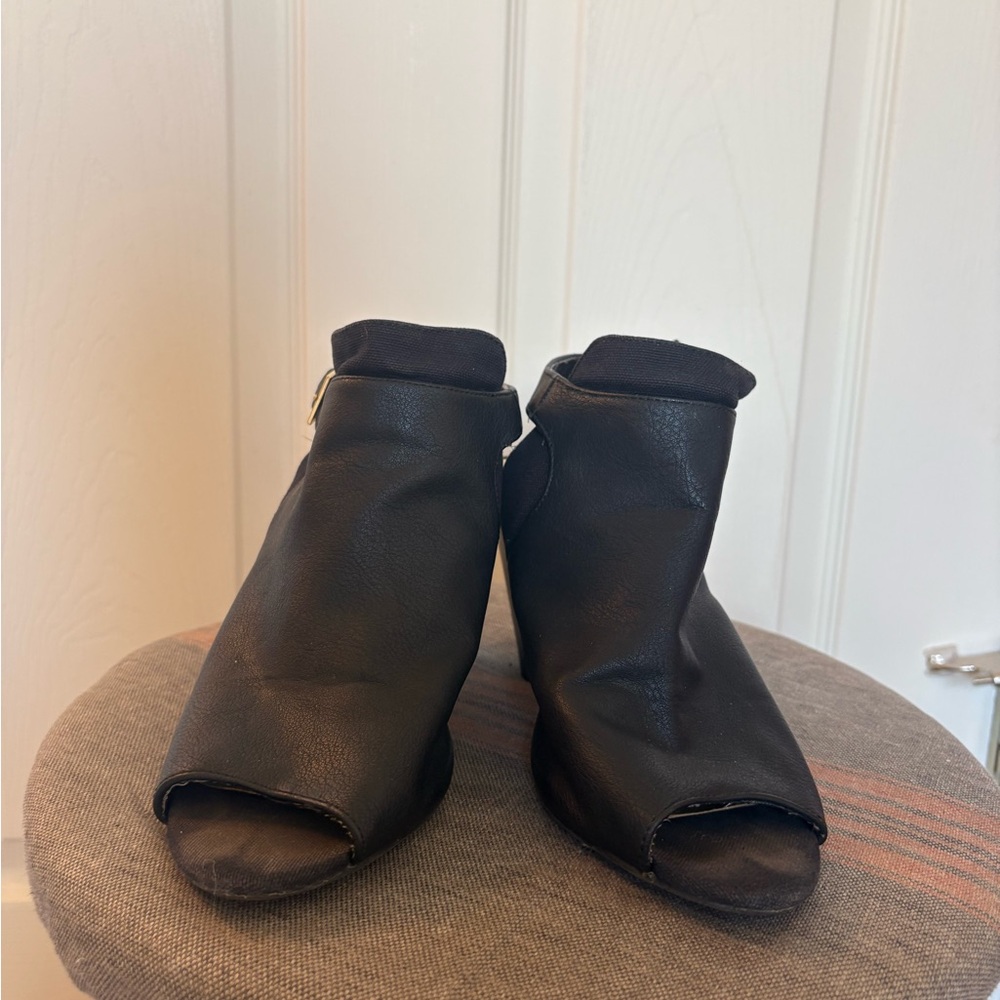 Cosmopolitan Black Open-Toe Ankle Booties
